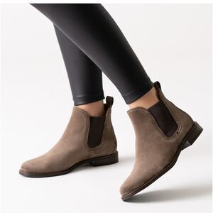 Paul Green Jana Chelsea Booties. Sz 6.5 US UK Size 4 Brown Suede